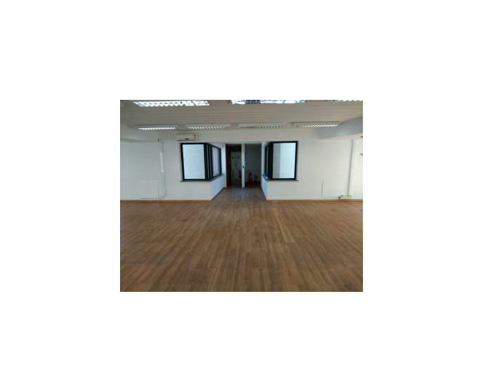 Sala para Locação Avenida Luiz Carlos Berrini com 244,52 m2